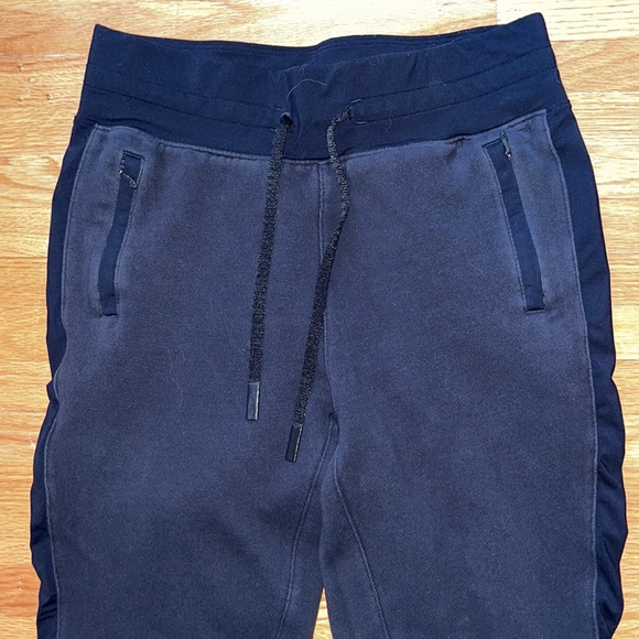 Lululemon Get Going Jogger - Picture 8 of 13